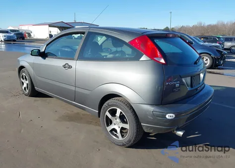 2005 Ford Focus Zx3 z USA, uszkodzony, nr VIN 3FAFP31N15R148723